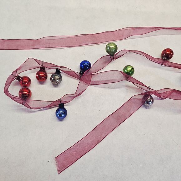 Vintage Feather Tree Mercury Glass 21 Ornaments On Christmas Tree Garland Ribbon - Picture 9 of 11